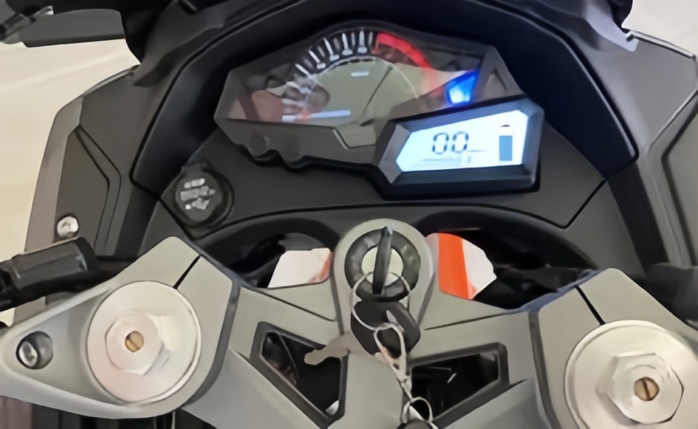 2024 High Speed Electric Motor - 72V 5000W Electric Motorcycle recension och pris